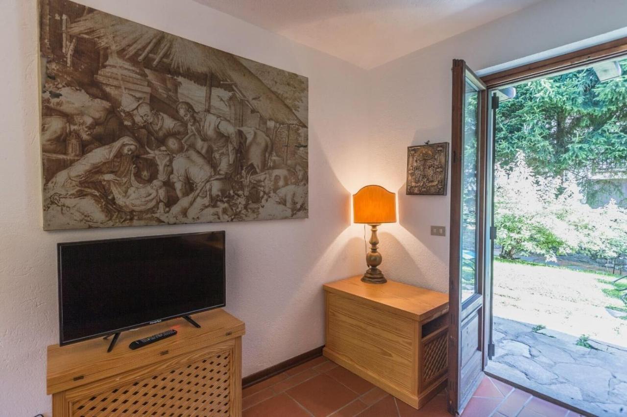 Altido Charming Apartments With Mountain Views And Green Backyard In Verrand Exterior foto