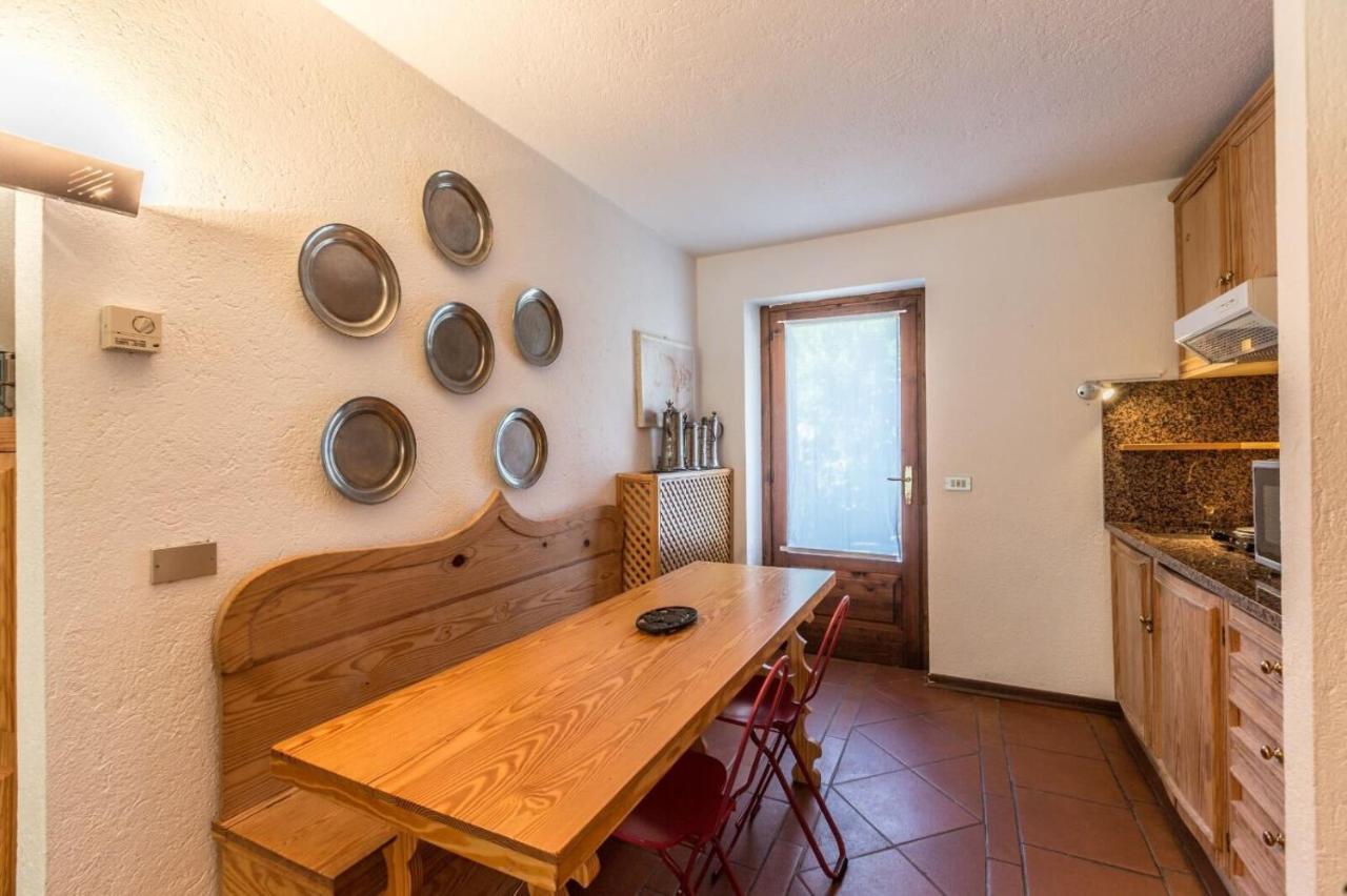 Altido Charming Apartments With Mountain Views And Green Backyard In Verrand Exterior foto