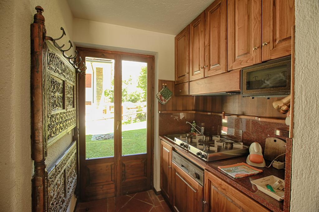 Altido Charming Apartments With Mountain Views And Green Backyard In Verrand Quarto foto