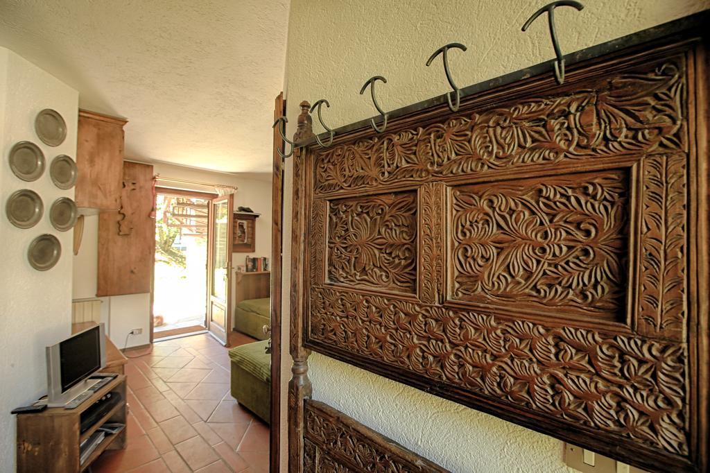 Altido Charming Apartments With Mountain Views And Green Backyard In Verrand Quarto foto