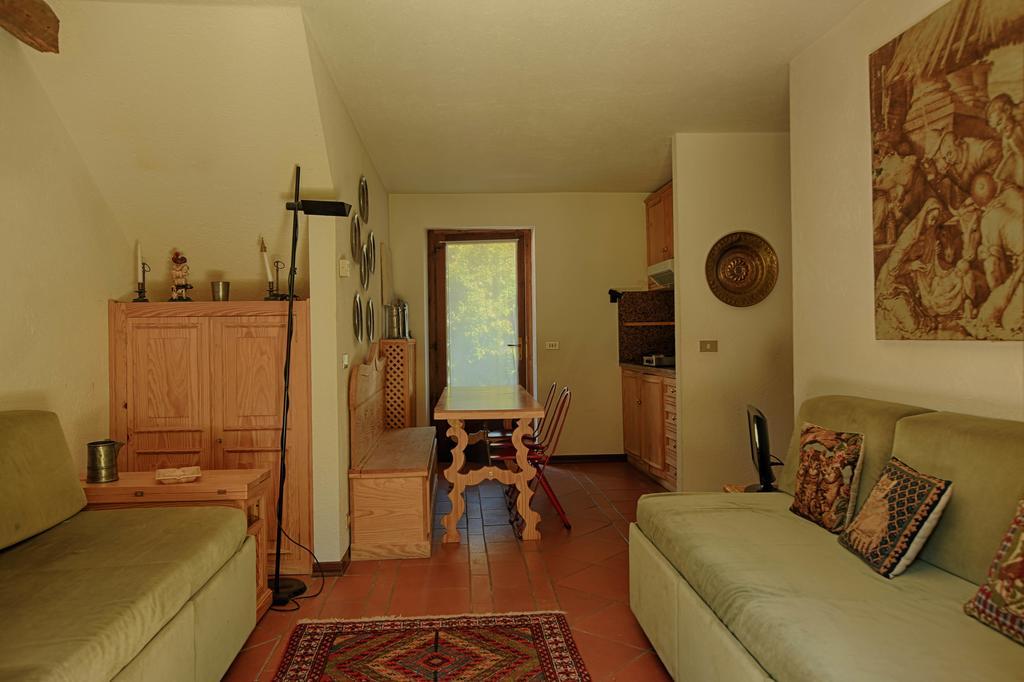 Altido Charming Apartments With Mountain Views And Green Backyard In Verrand Quarto foto